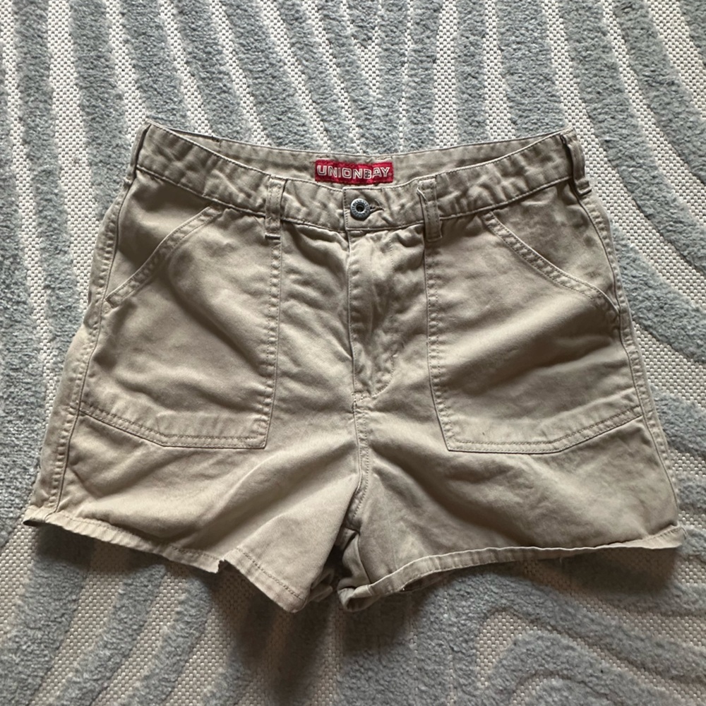 UNION BAY VINTAGE unisex Tan Shorts